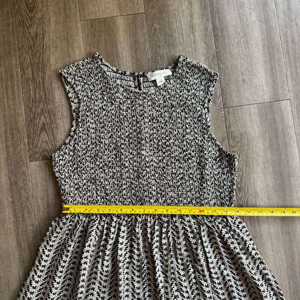 Treasure & Bond Boho Smocked Stretch Sz L Midi Dress Coastal Cottagecore Modest - Picture 13 of 16